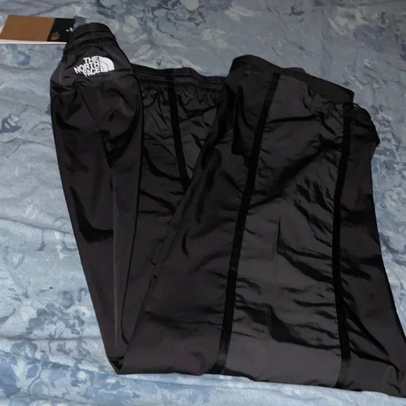 THE NORTH FACE
Black 2000 Mountain Lounge Pants size large - Picture 4 of 13